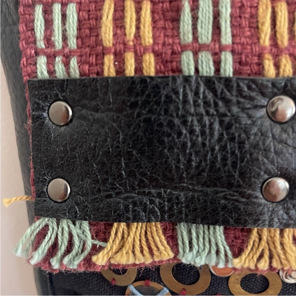 NWT - Free People Bina Embellished Crossbody |BLACK | 7”x8” | 19 “strap drop - Picture 6 of 8
